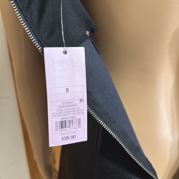 Black Faux Leather Bodycon Mini Dress with Silver Exposed Back Zipper Sm… - Picture 9 of 12